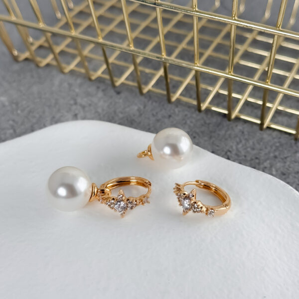Kolczyki 2w1 z perełką i gwiazdami  - Stellar Pearl - obrazek 2