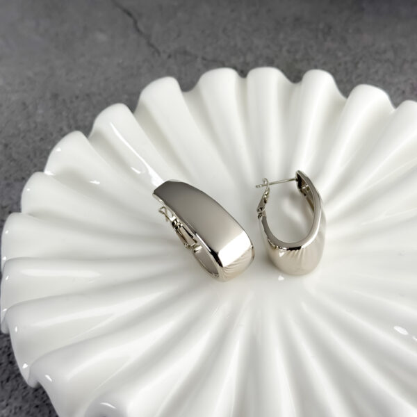 srebrne kolczyki - Clean Glam Silver - obrazek 2