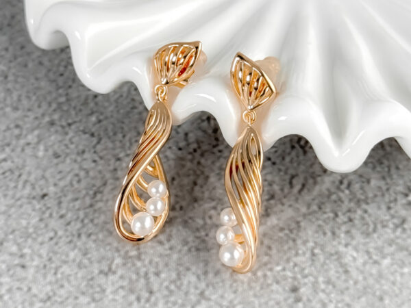 pozłacane kolczyki z perełkami - Kypris