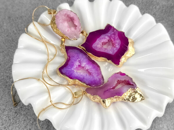 Naszyjnik z różowym agatem - GUARDIAN Fuchsia